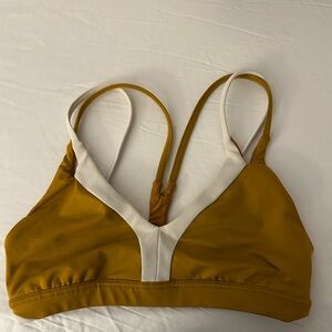 lululemon sports bra size 6